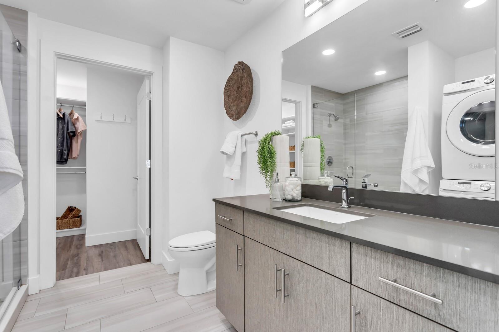 Image 22 of 43 For 1709 Tamiami Trail 503