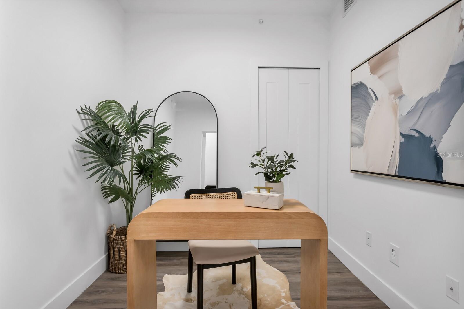 Image 26 of 43 For 1709 Tamiami Trail 503