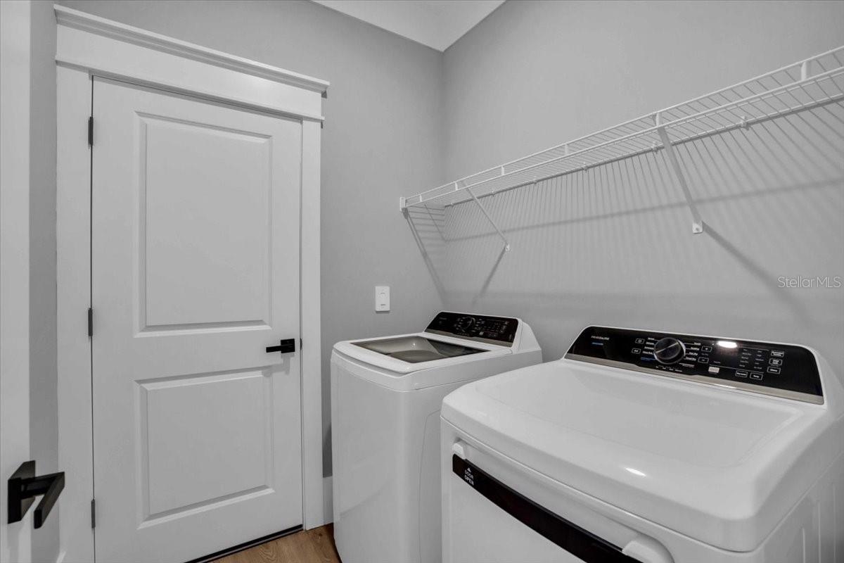 Image 15 of 57 For 15018 Oxford Grey Drive