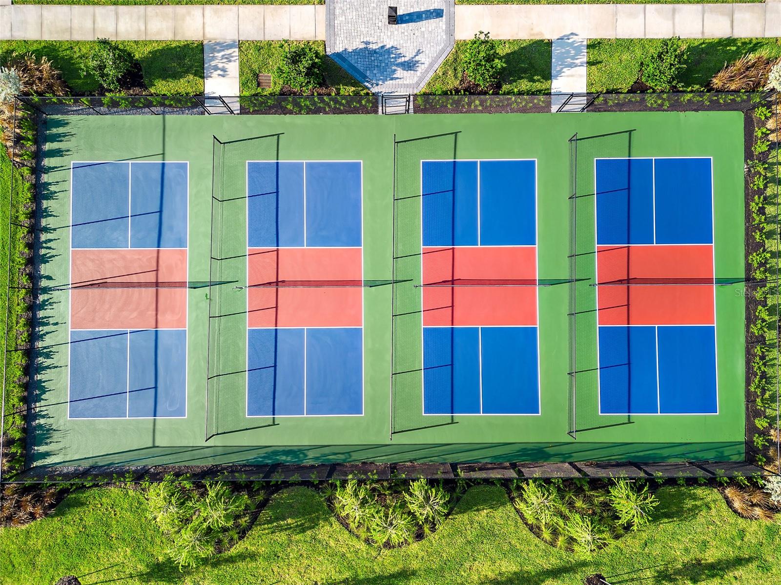 Image 51 of 57 For 15018 Oxford Grey Drive