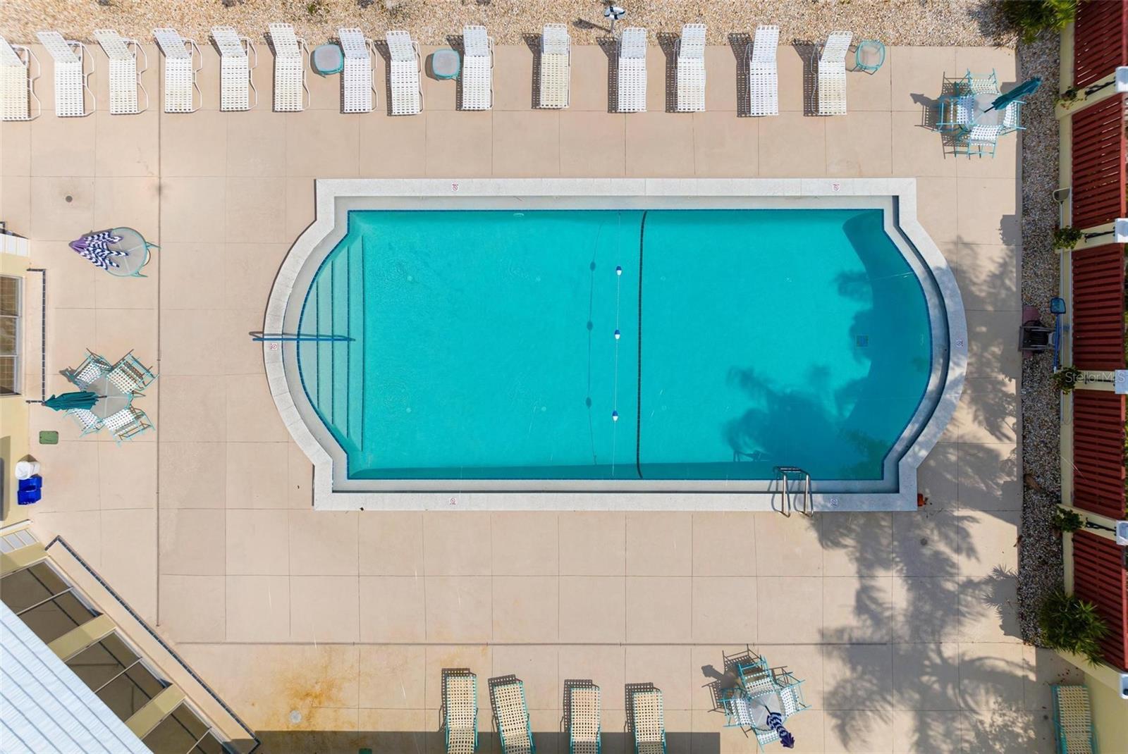 Image 44 of 62 For 5903 Tidewood Avenue 1