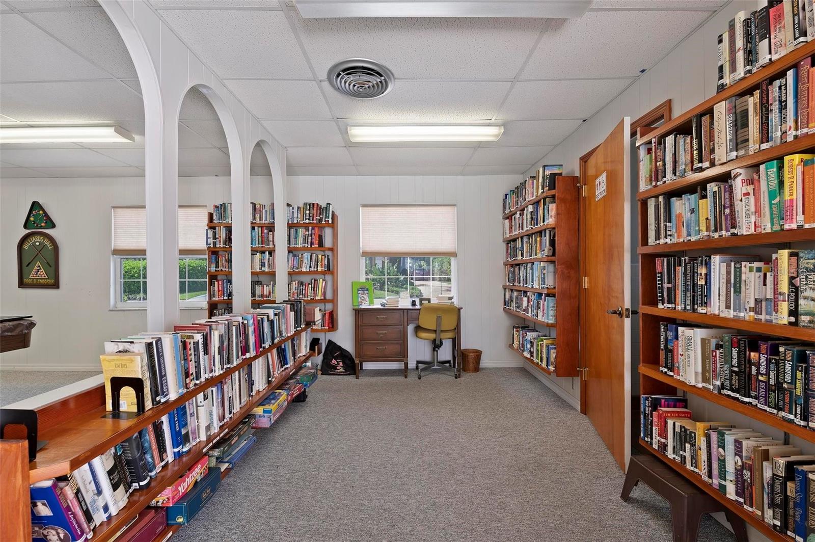 Image 52 of 62 For 5903 Tidewood Avenue 1