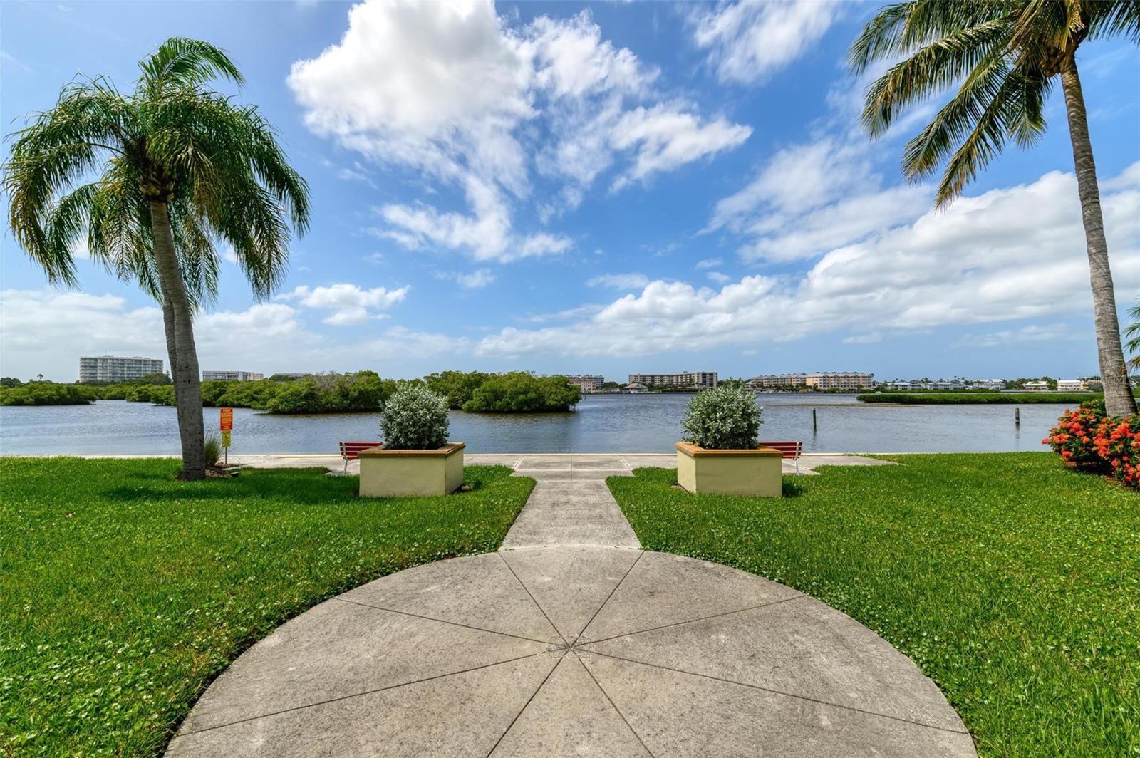 Image 59 of 62 For 5903 Tidewood Avenue 1