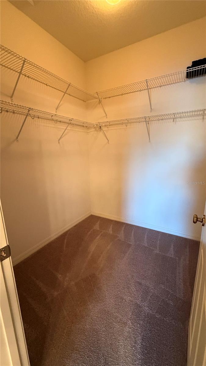 Image 16 of 30 For 3688 Parkridge Circle 27-201