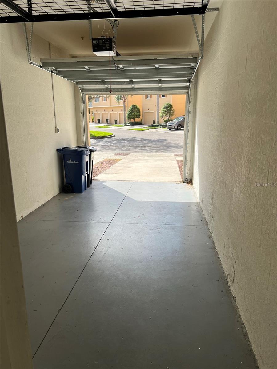 Image 24 of 30 For 3688 Parkridge Circle 27-201