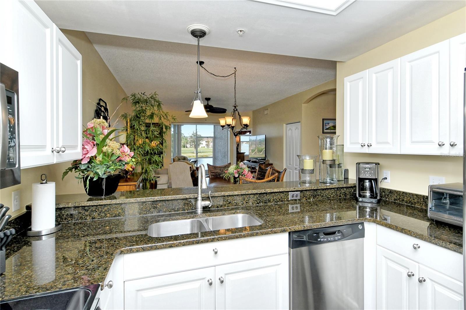 Image 23 of 60 For 5250 Hyland Hills Avenue 1515