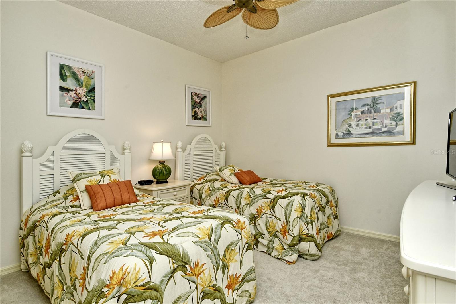 Image 29 of 60 For 5250 Hyland Hills Avenue 1515