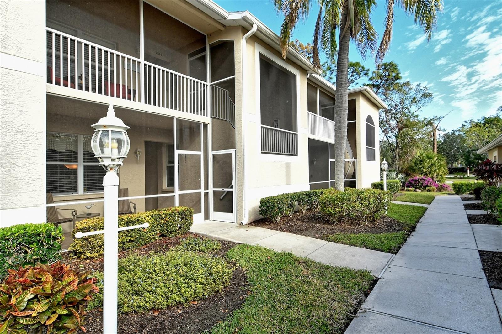 Image 4 of 60 For 5250 Hyland Hills Avenue 1515