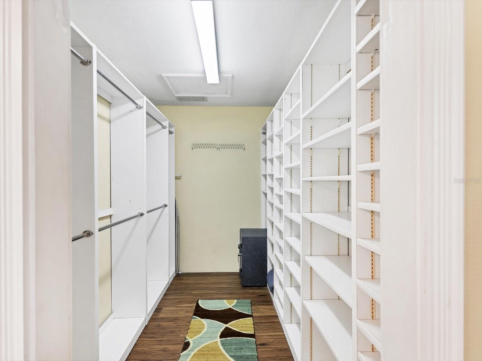 Image 25 of 67 For 4708 Hidden River Road