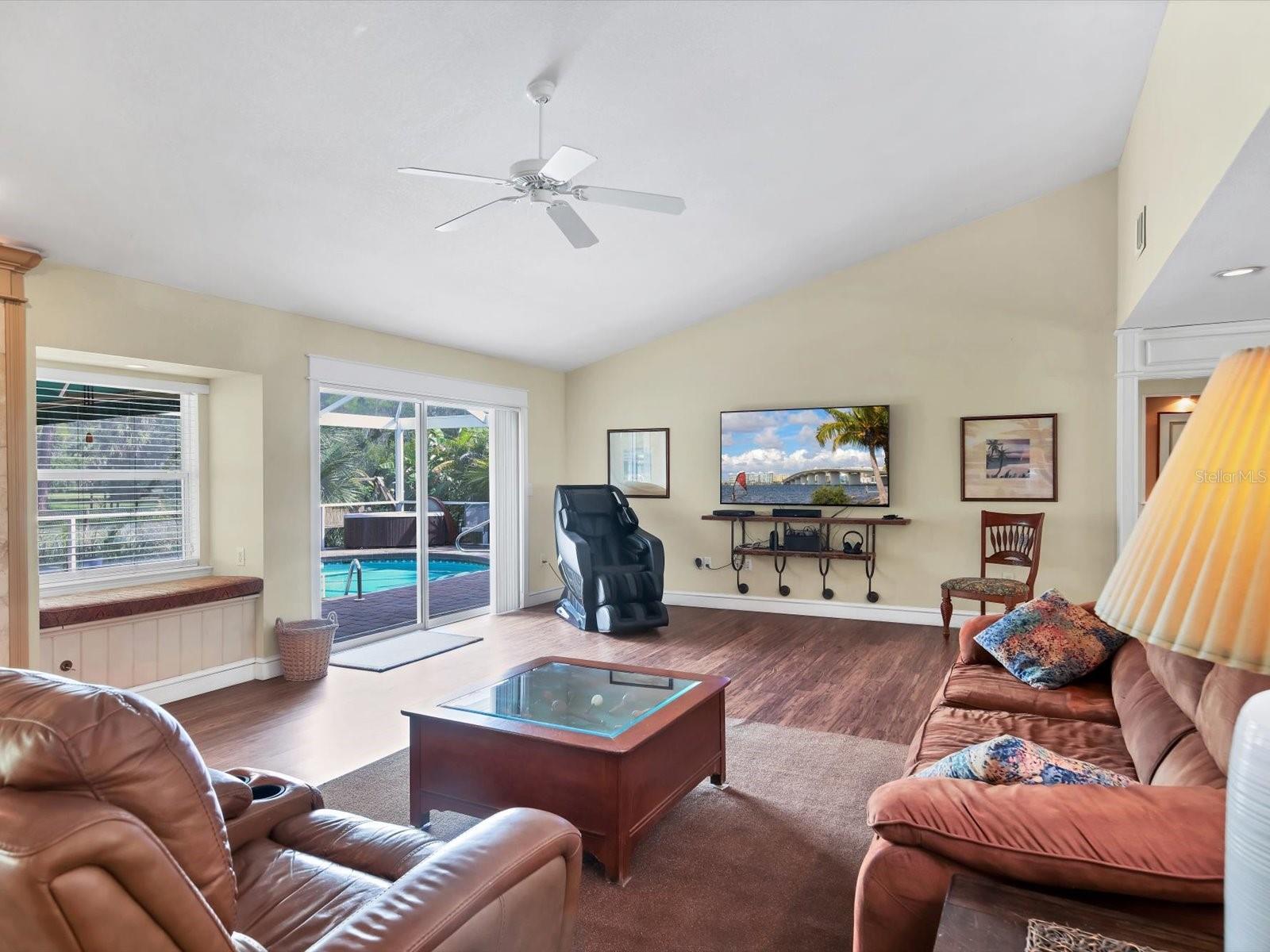 Image 8 of 67 For 4708 Hidden River Road