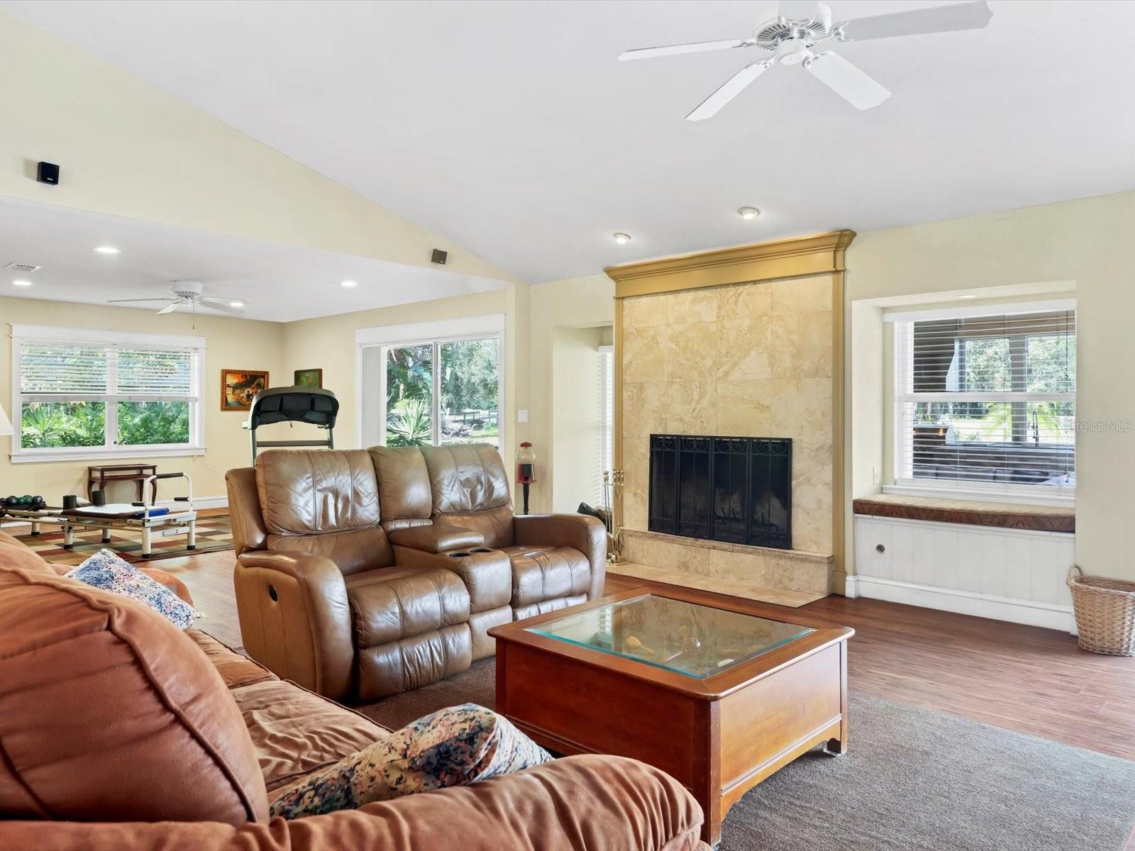 Image 9 of 67 For 4708 Hidden River Road