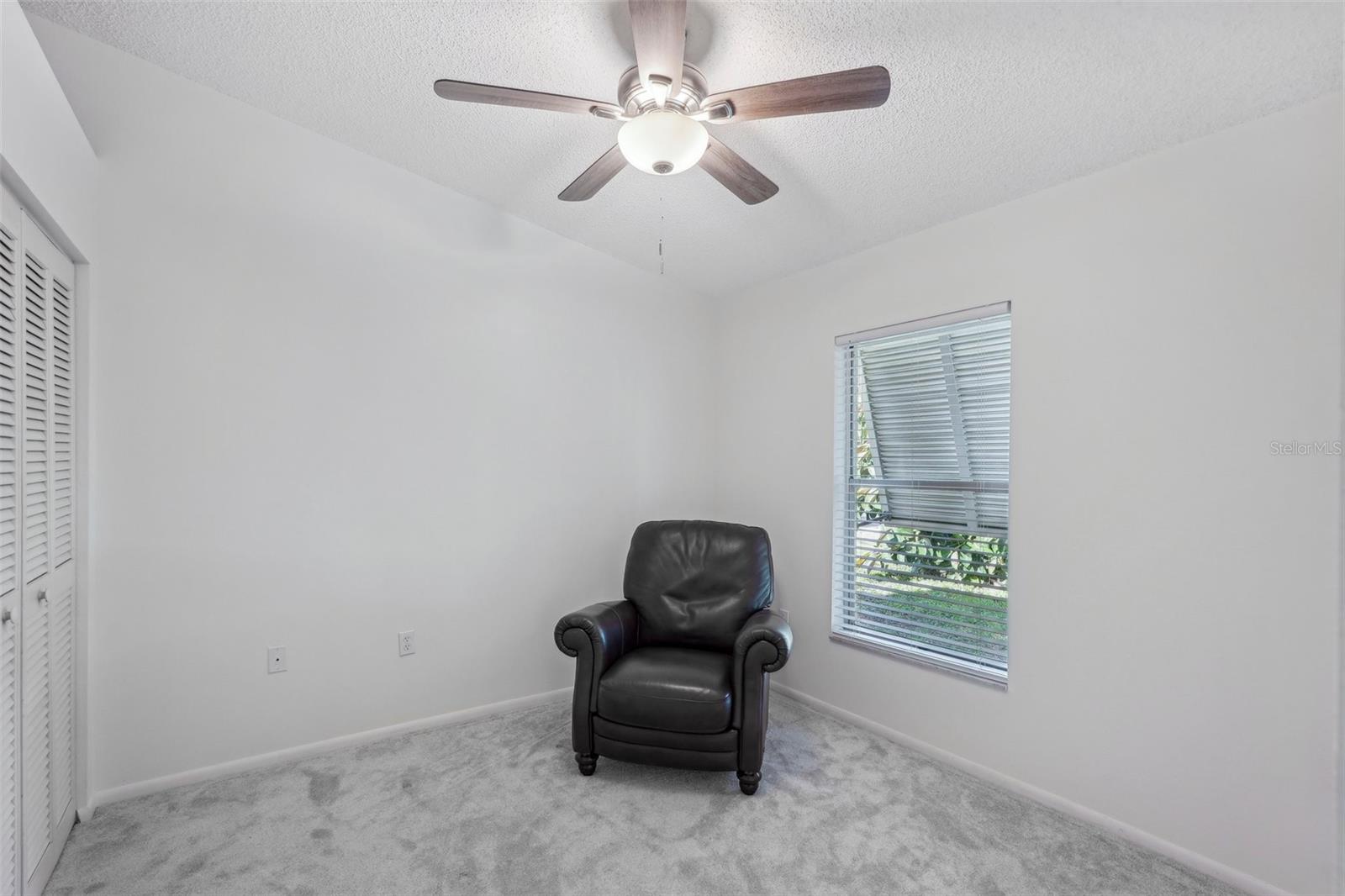 Image 11 of 30 For 5382 Royal Palm Avenue 5382