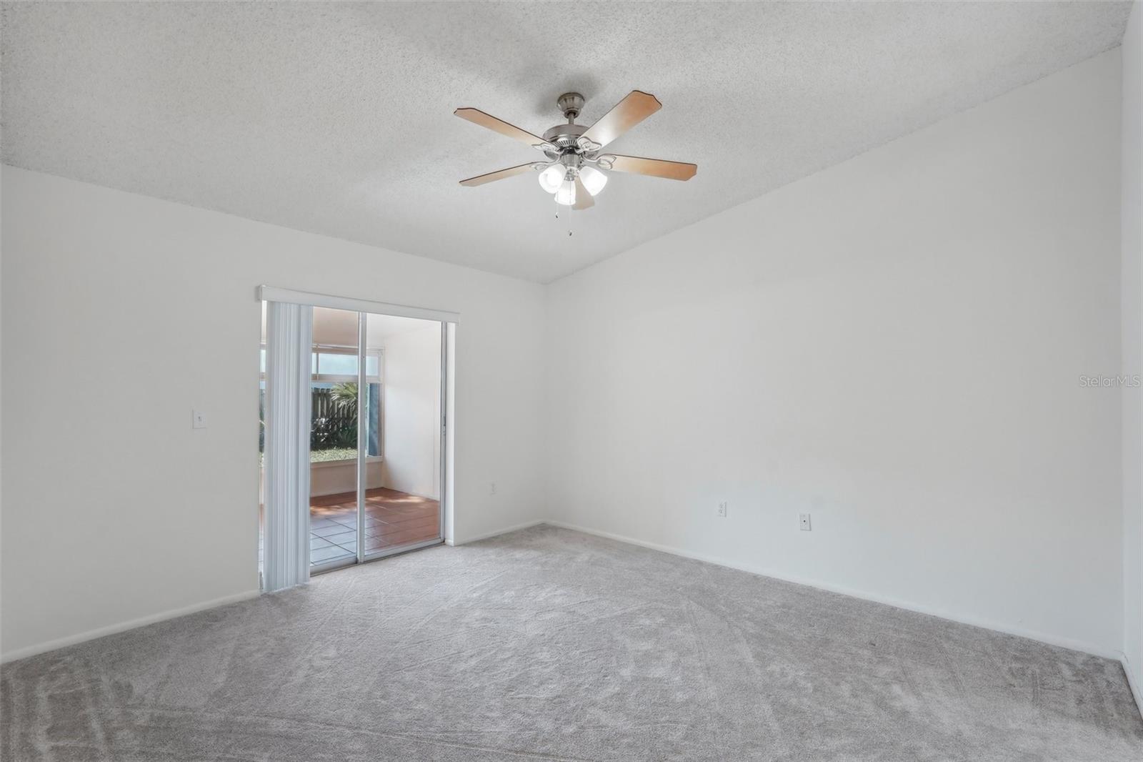 Image 19 of 30 For 5382 Royal Palm Avenue 5382