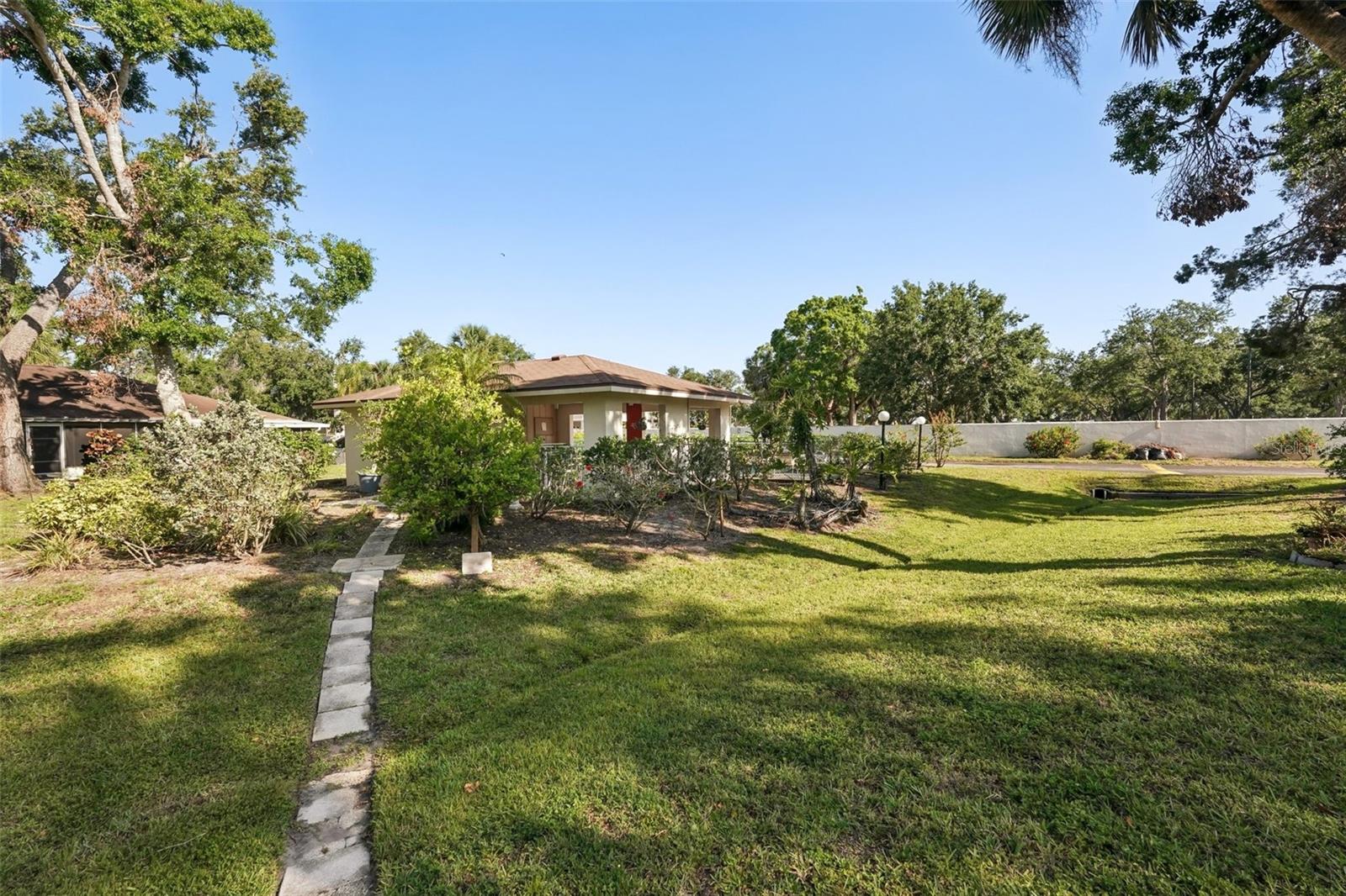 Image 28 of 30 For 5382 Royal Palm Avenue 5382