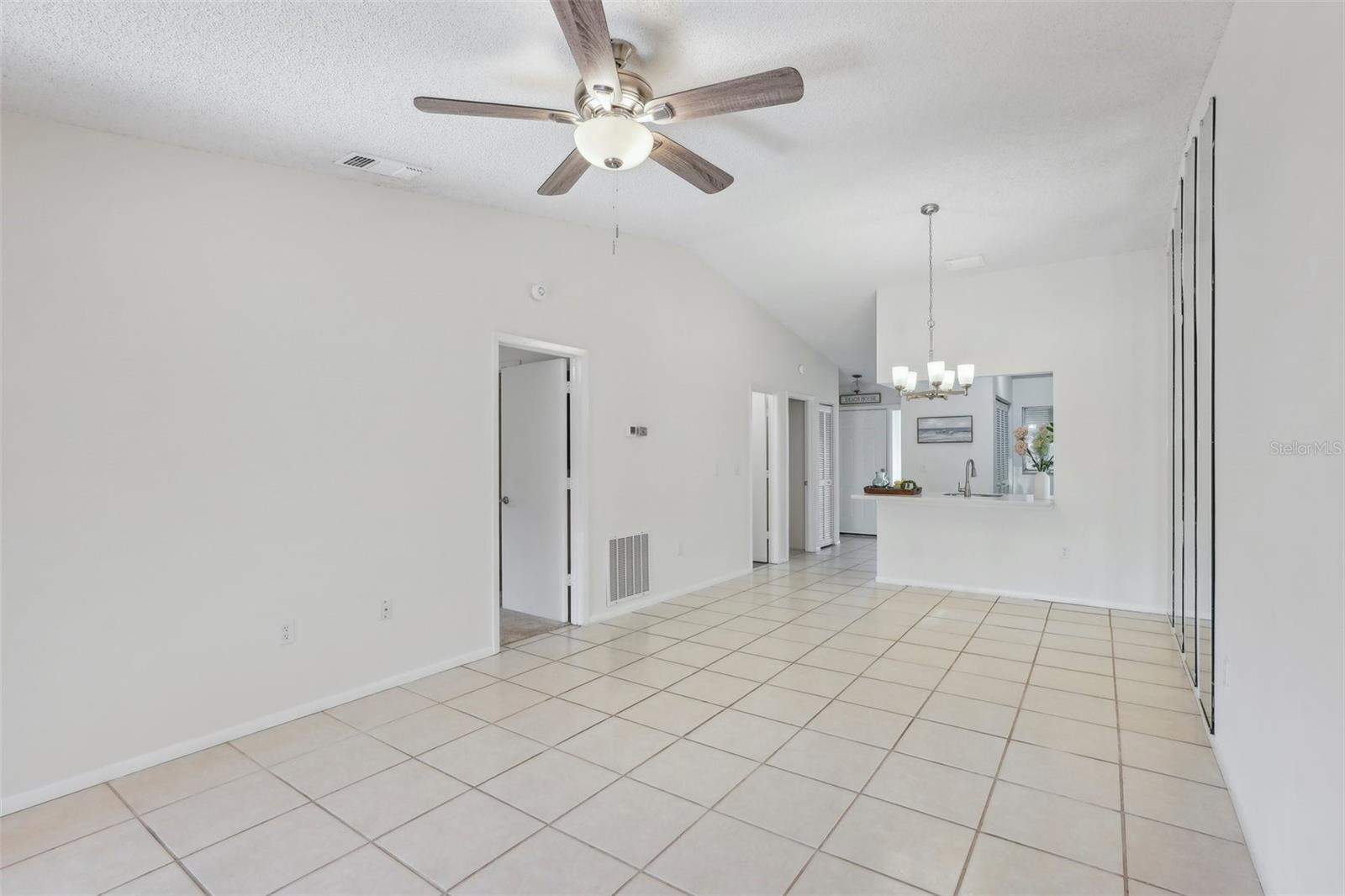 Image 9 of 30 For 5382 Royal Palm Avenue 5382