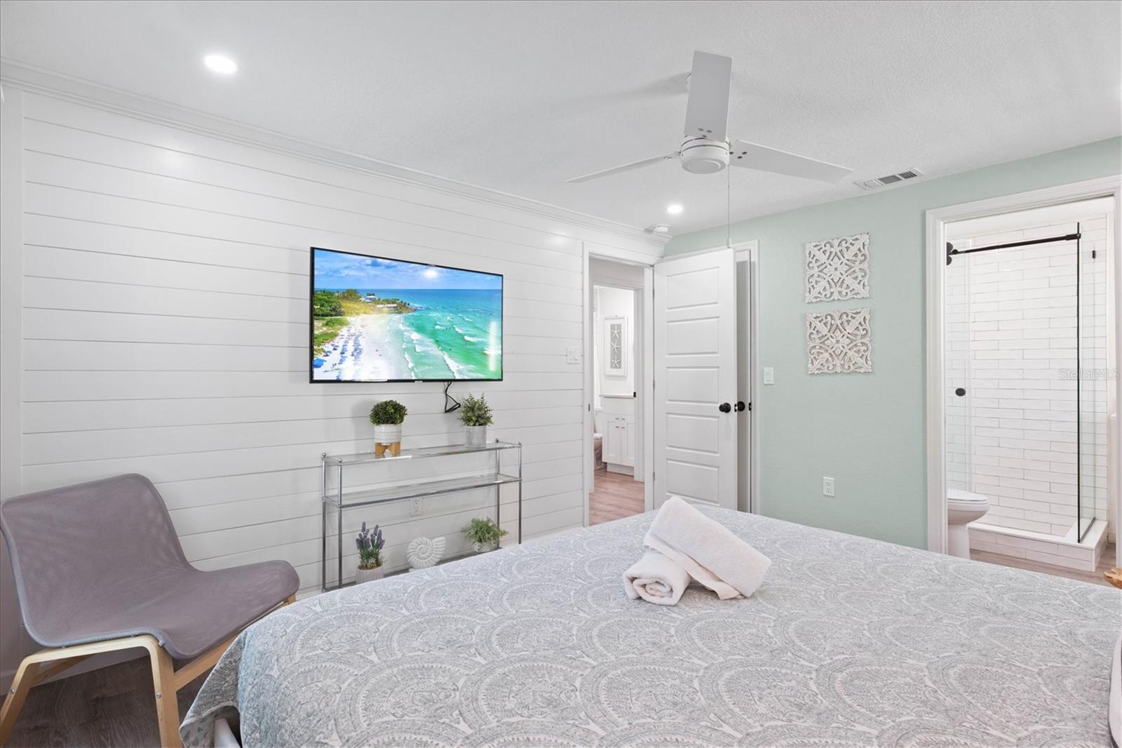 Image 16 of 88 For 201 72nd Street A & B