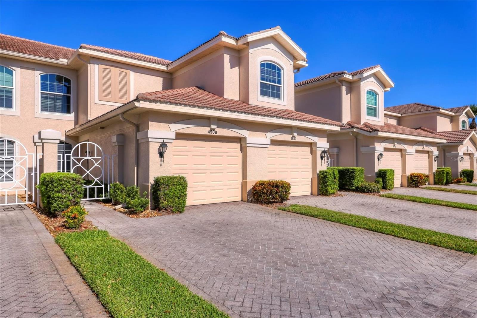 Image 2 of 40 For 4508 Cinnamon Drive 2306