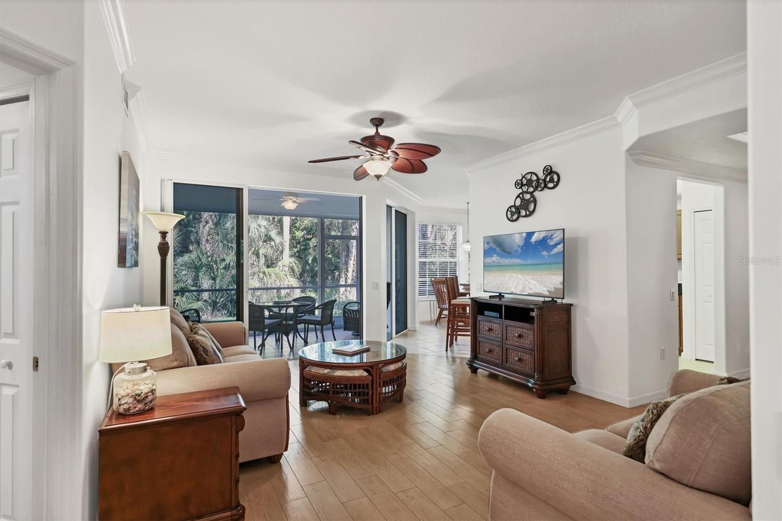 Image 7 of 40 For 4508 Cinnamon Drive 2306