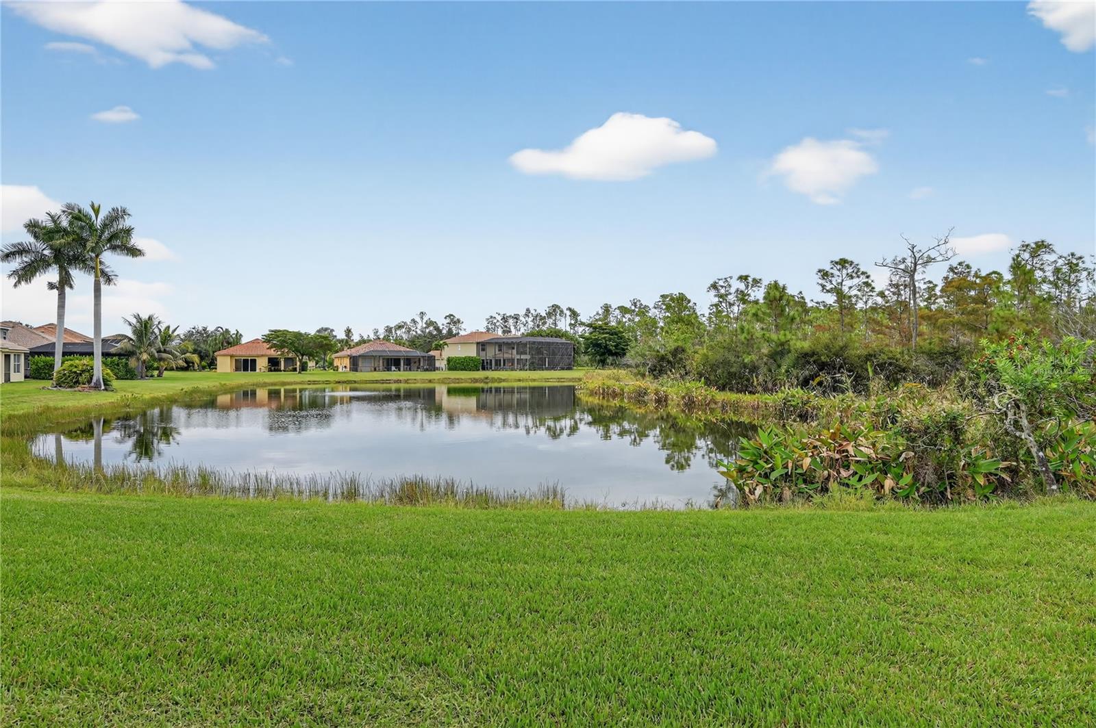 Image 10 of 60 For 13502 Loreo Court