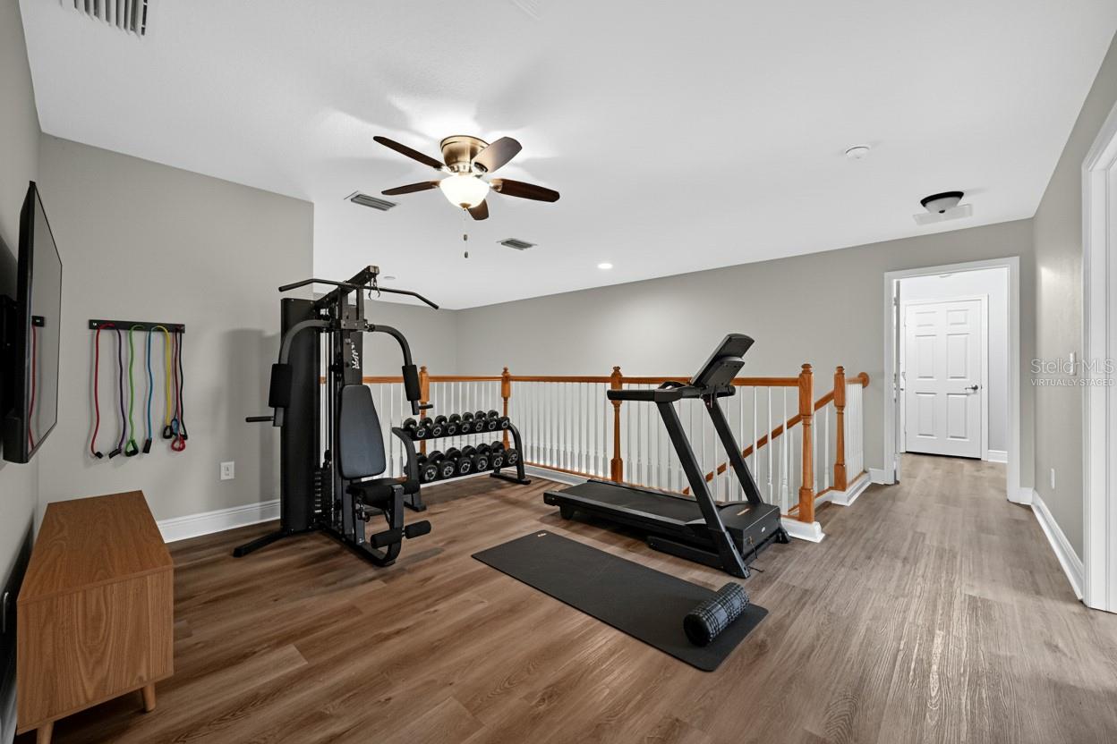 Image 14 of 60 For 13502 Loreo Court