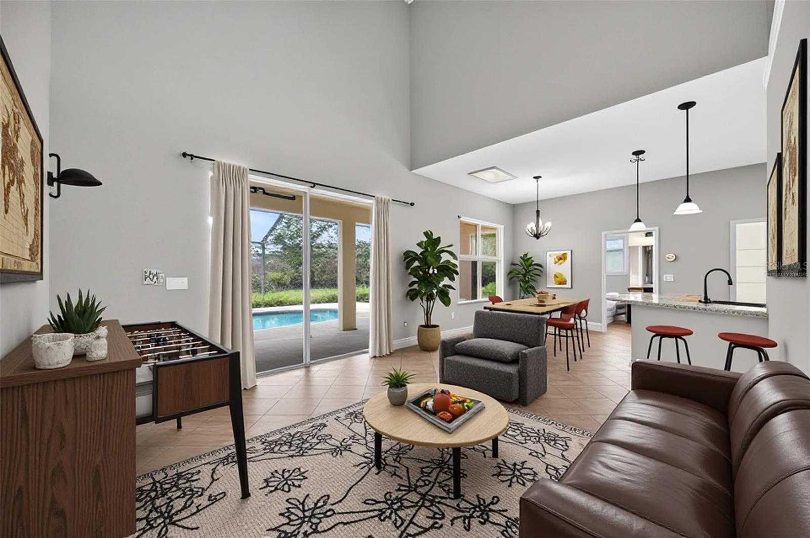 Image 19 of 60 For 13502 Loreo Court