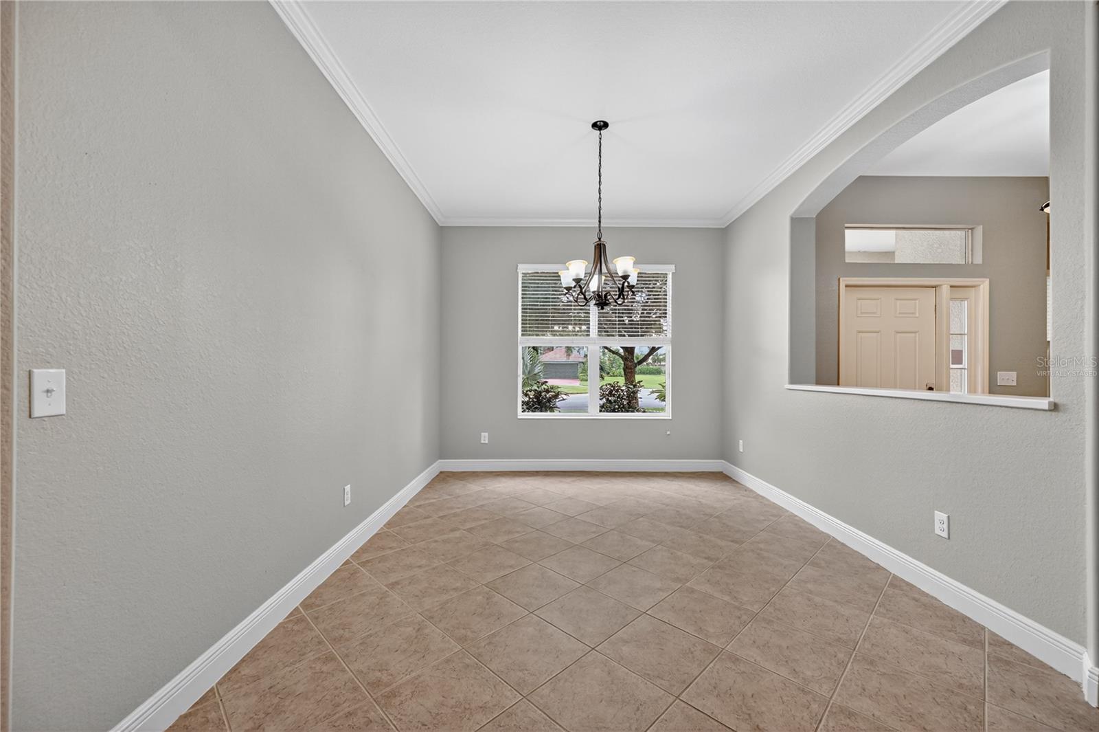 Image 30 of 60 For 13502 Loreo Court