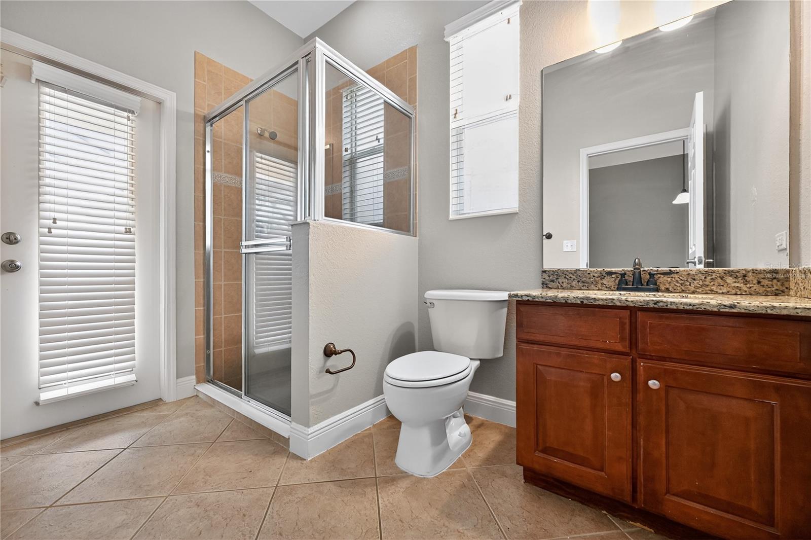 Image 48 of 60 For 13502 Loreo Court