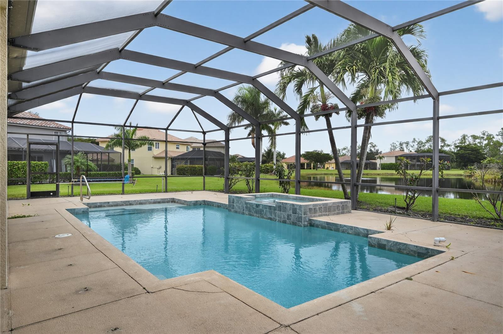 Image 8 of 60 For 13502 Loreo Court