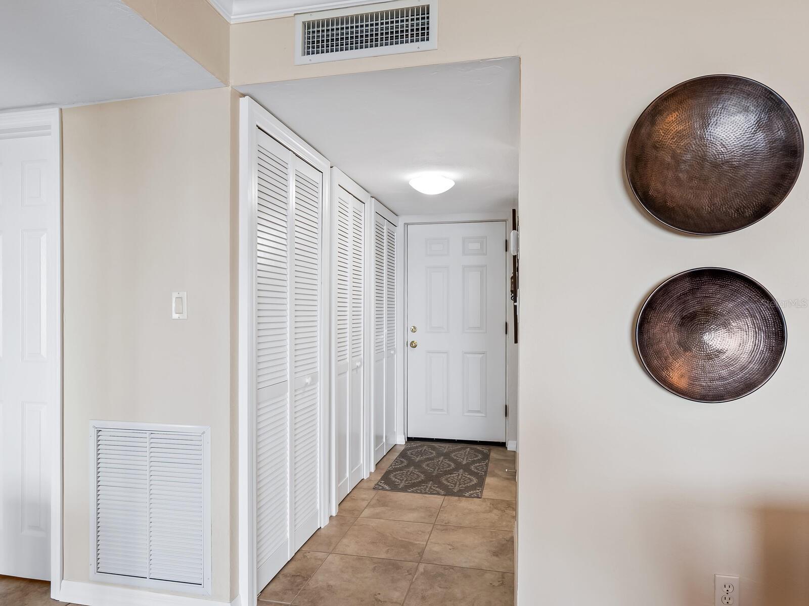 Image 11 of 40 For 4900 Gulf Of Mexico Drive 205