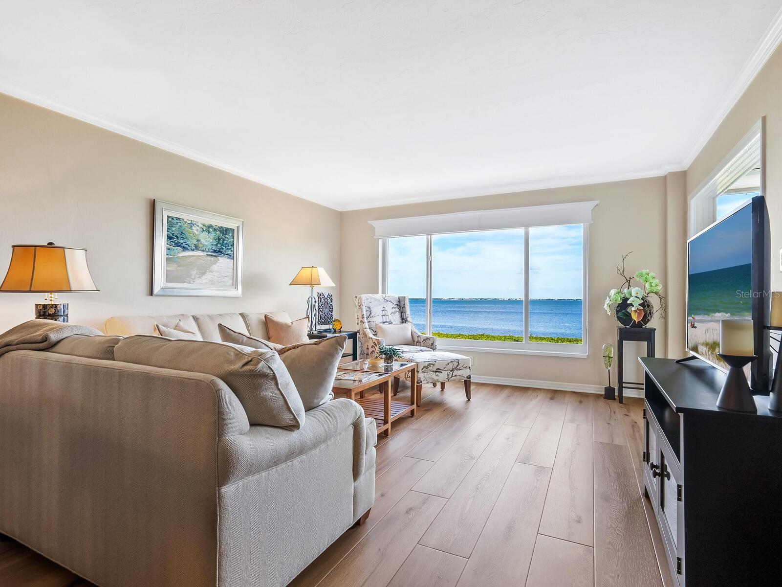 Image 6 of 40 For 4900 Gulf Of Mexico Drive 205