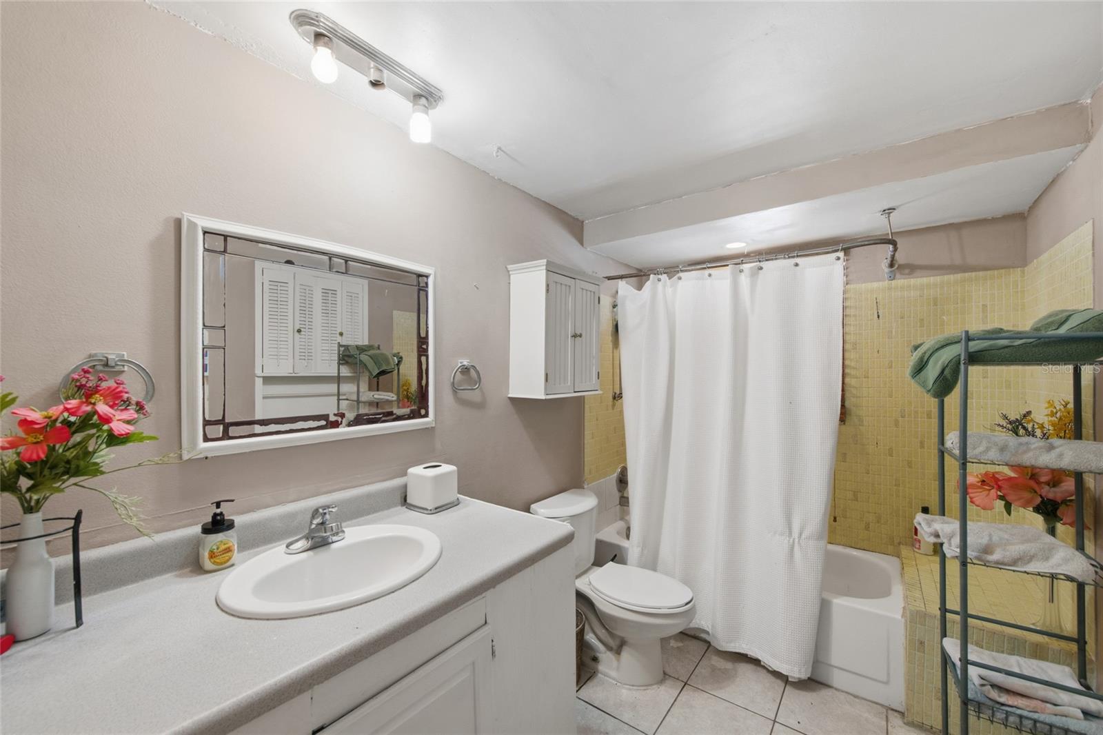 Image 23 of 29 For 3243 Mount Hope Street