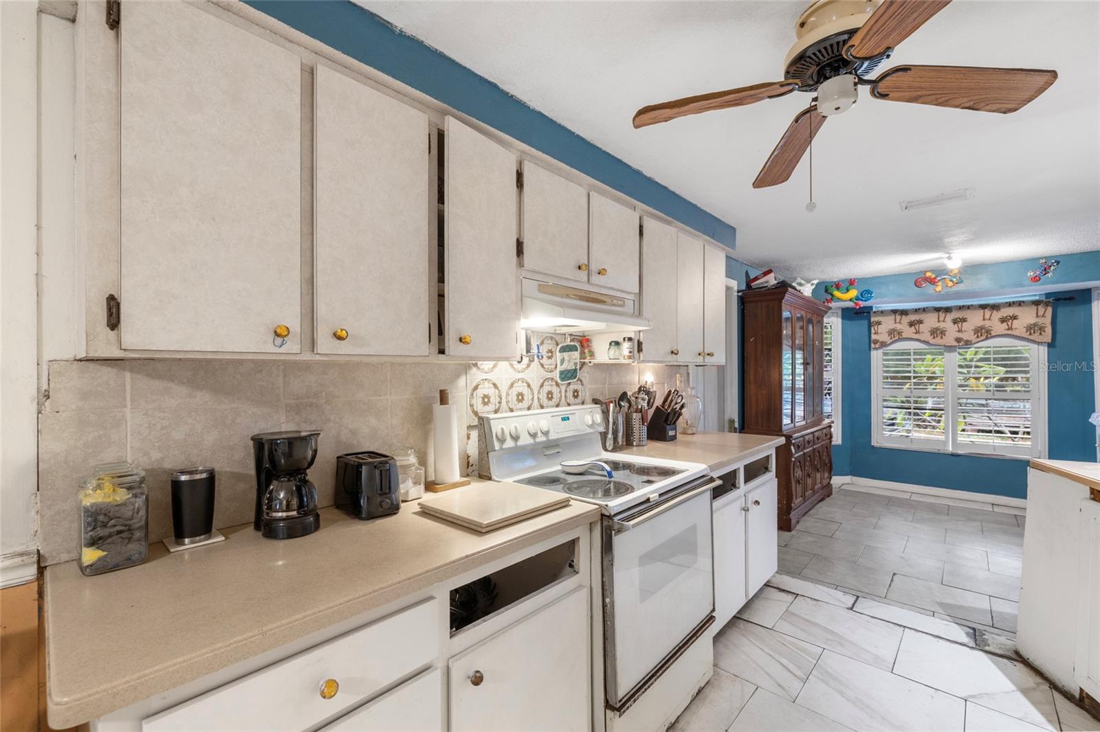 Image 8 of 29 For 3243 Mount Hope Street