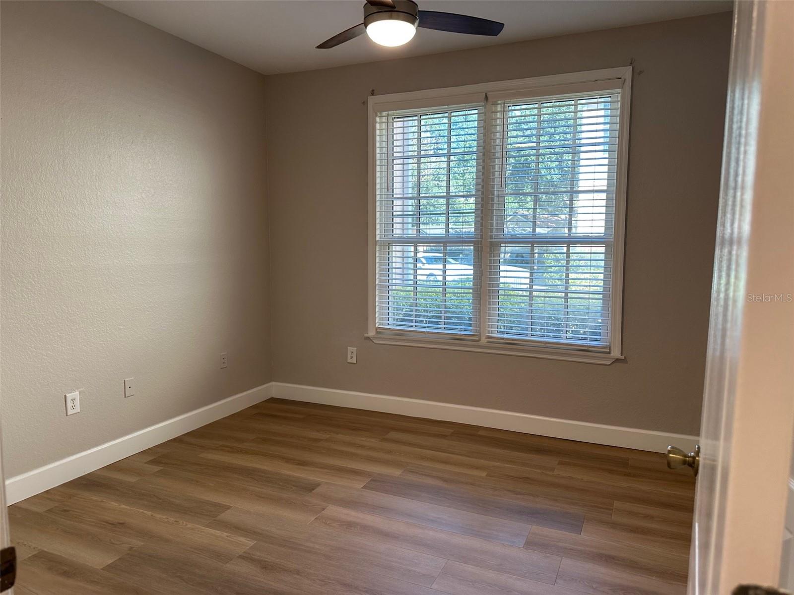 Image 7 of 22 For 4130 Central Sarasota Parkway 1811