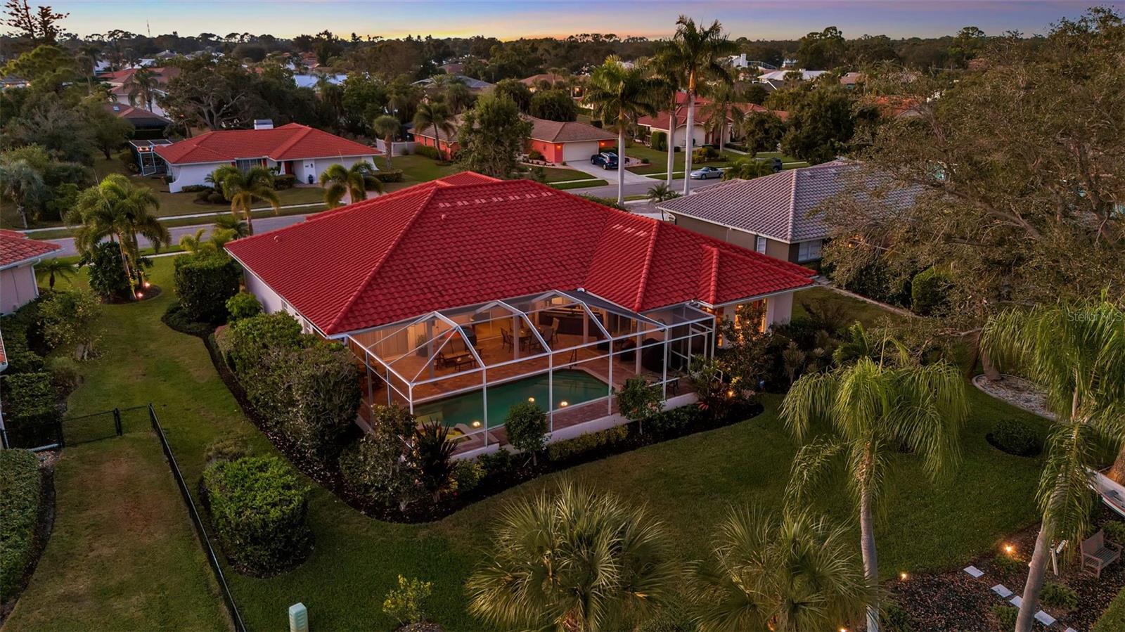 Image 12 of 50 For 1076 Ruisdael Circle