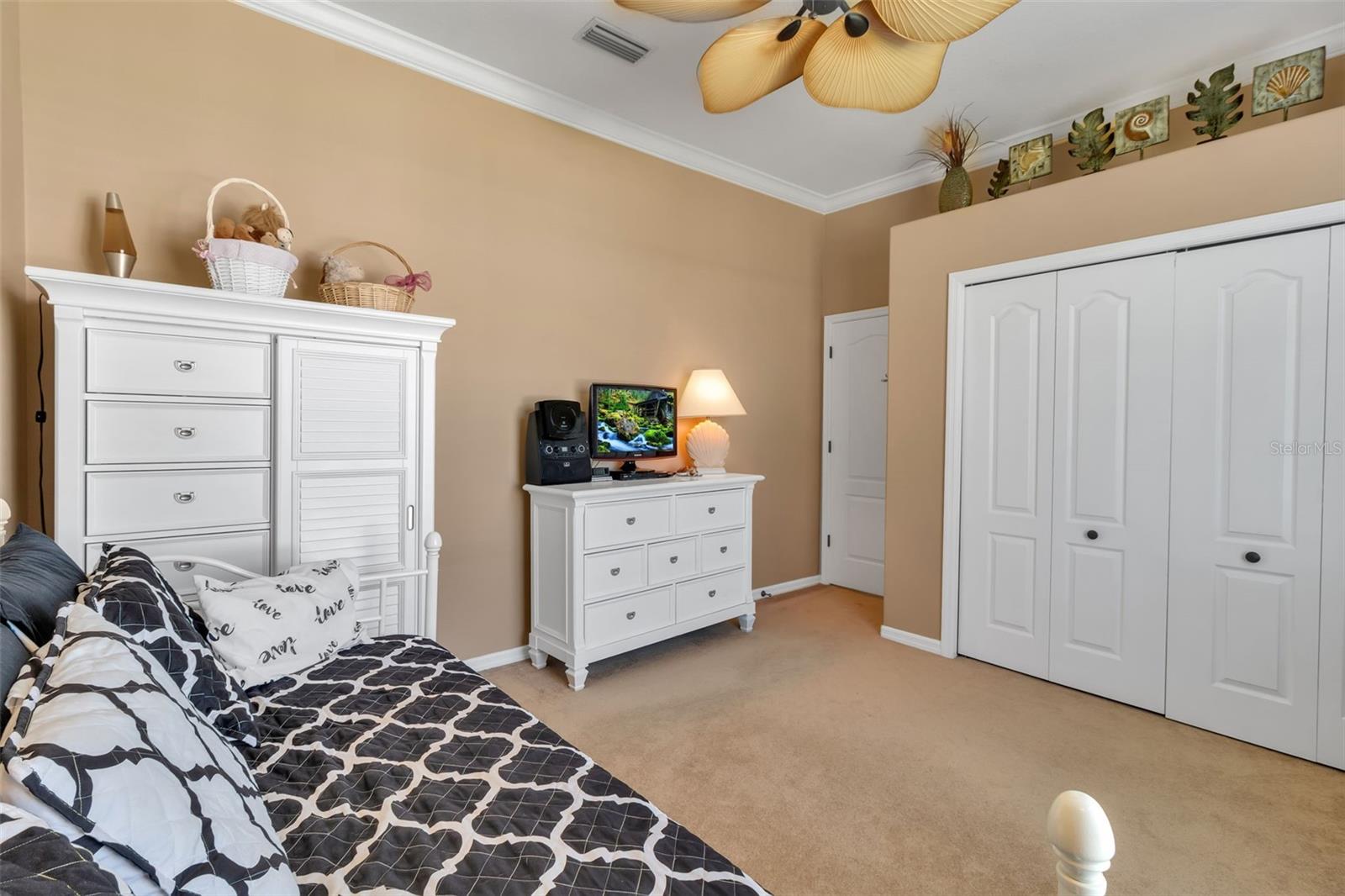 Image 30 of 50 For 1076 Ruisdael Circle