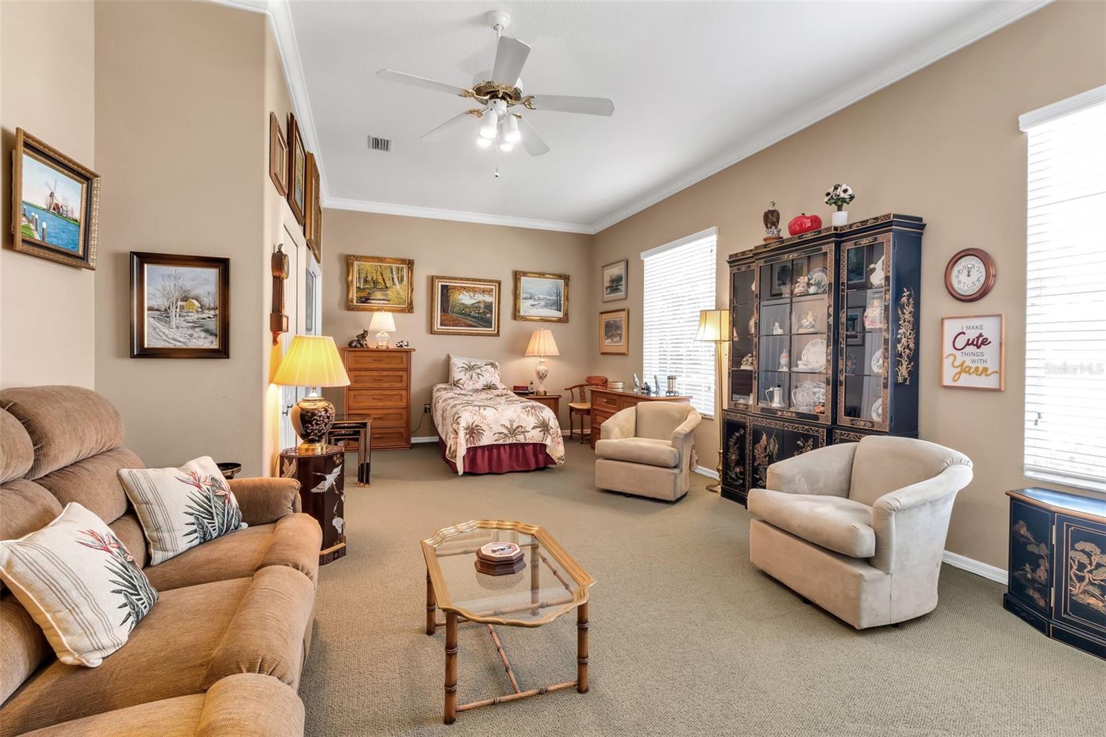 Image 33 of 50 For 1076 Ruisdael Circle