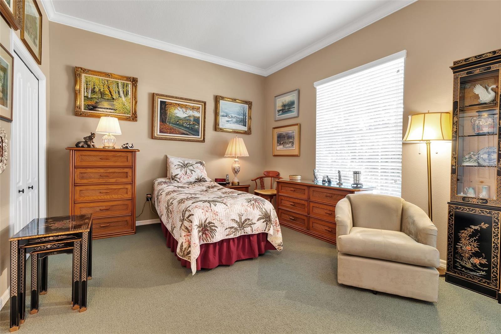 Image 34 of 50 For 1076 Ruisdael Circle