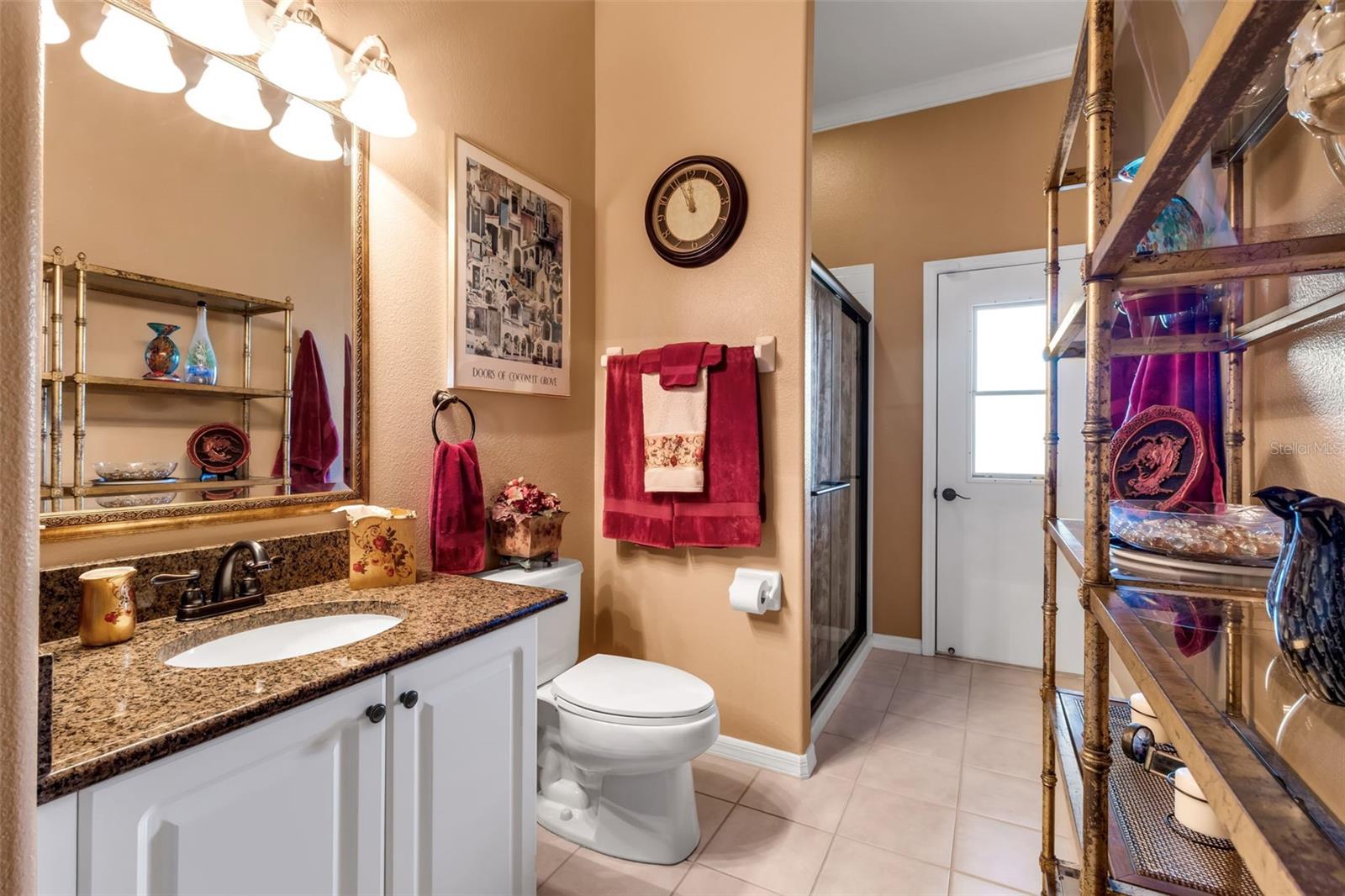 Image 35 of 50 For 1076 Ruisdael Circle