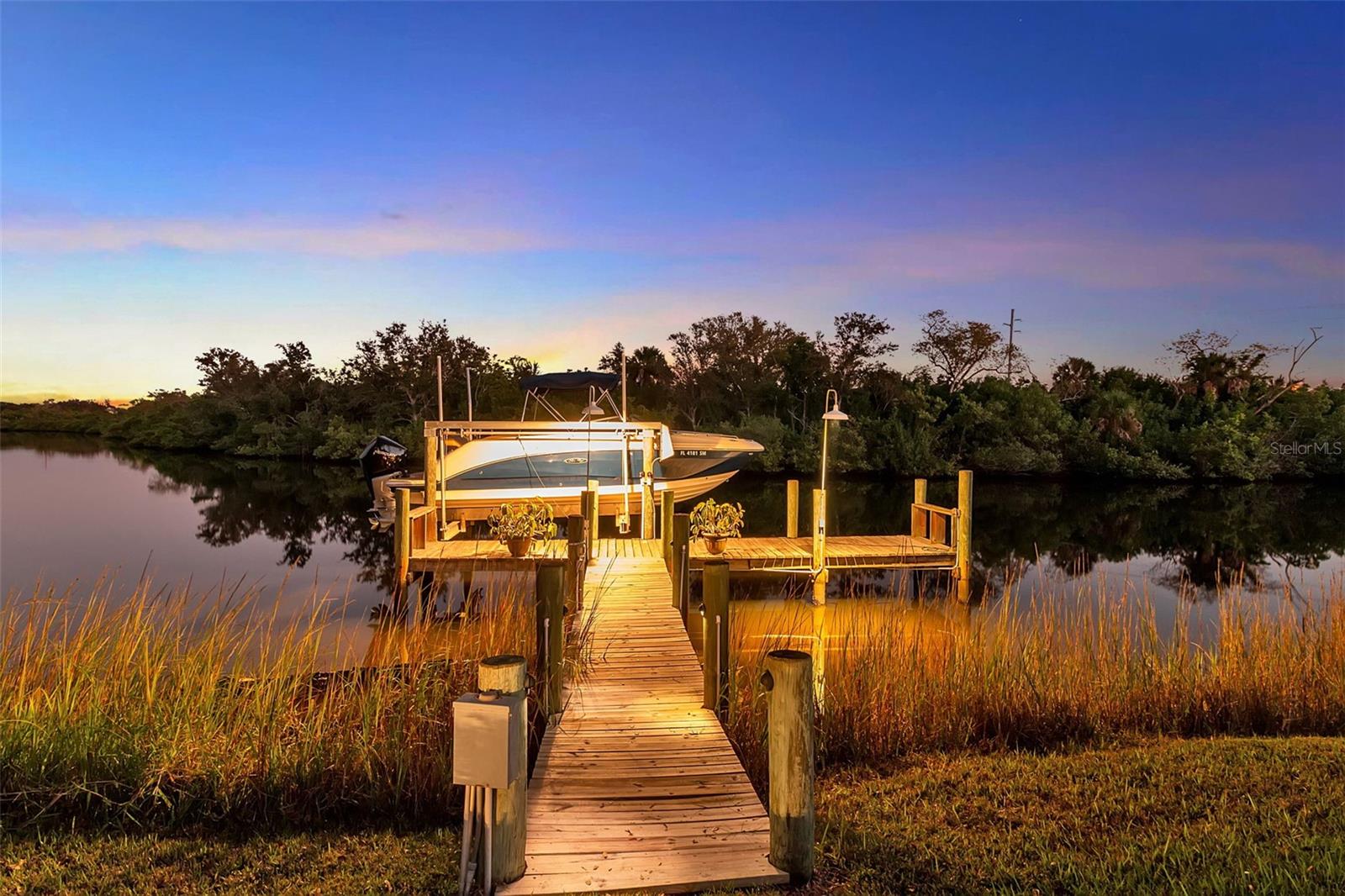 Image 44 of 50 For 1076 Ruisdael Circle