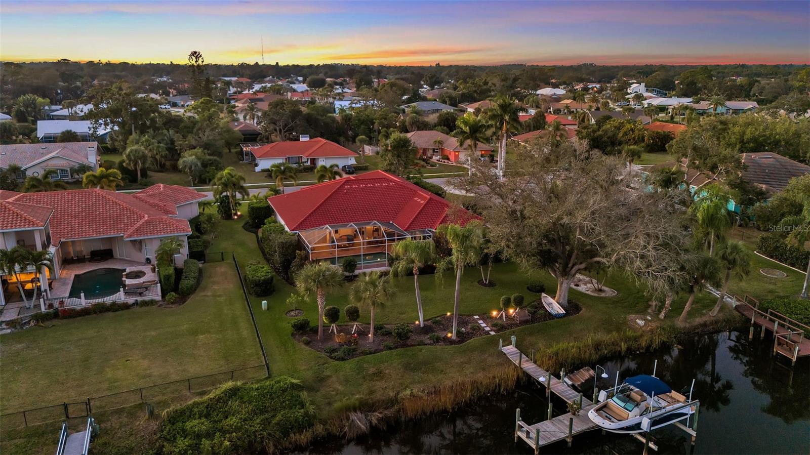 Image 45 of 50 For 1076 Ruisdael Circle