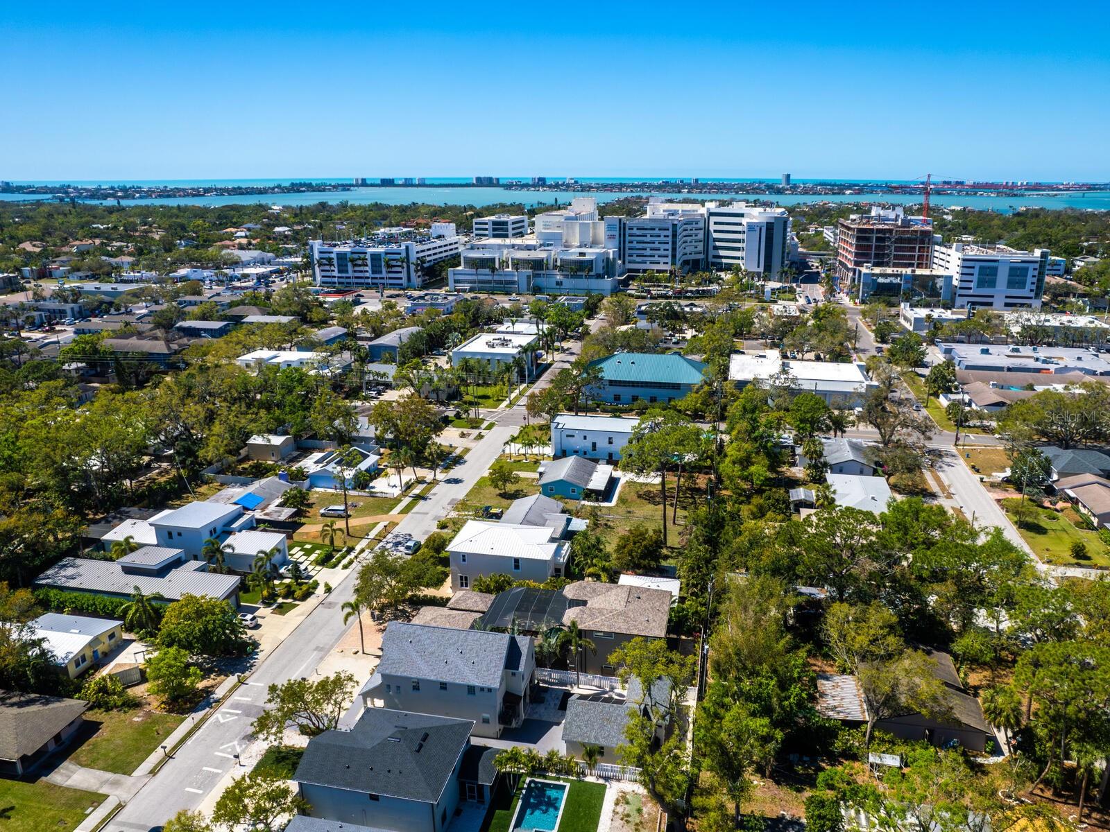 Image 39 of 47 For 2159 Hawthorne Street