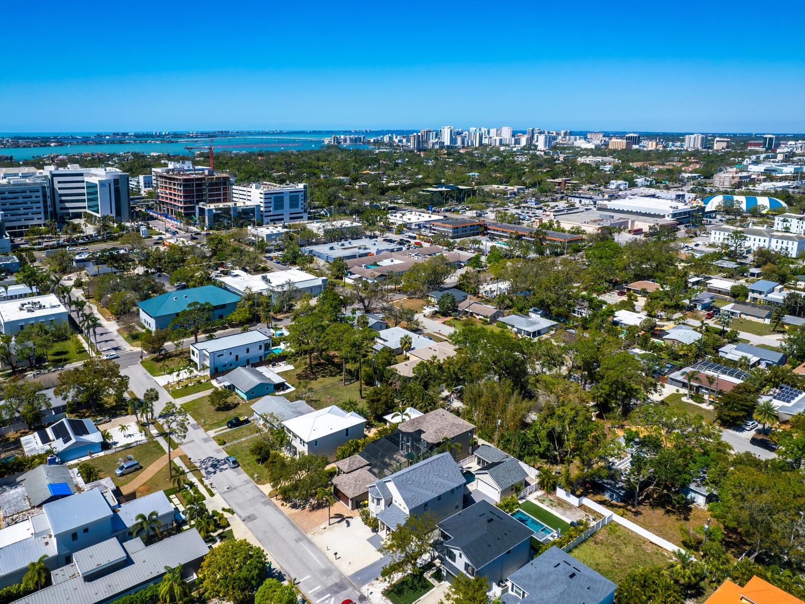 Image 40 of 47 For 2159 Hawthorne Street