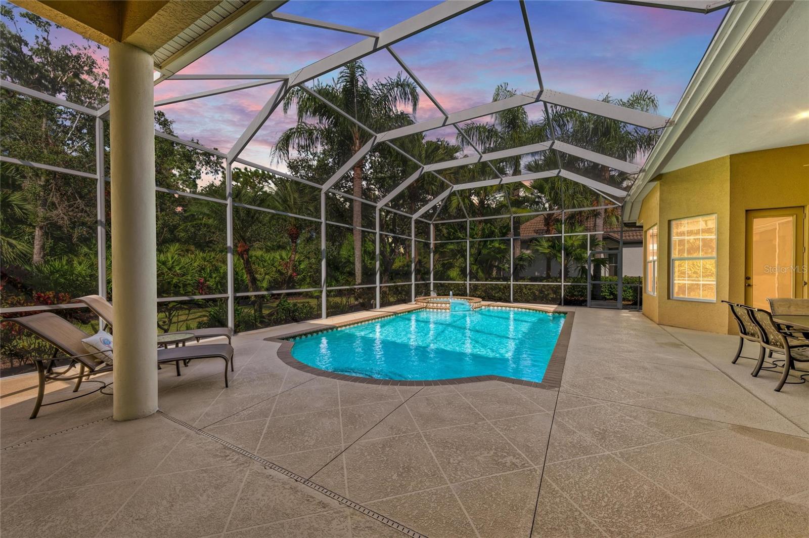 Image 10 of 100 For 7642 Tralee Way