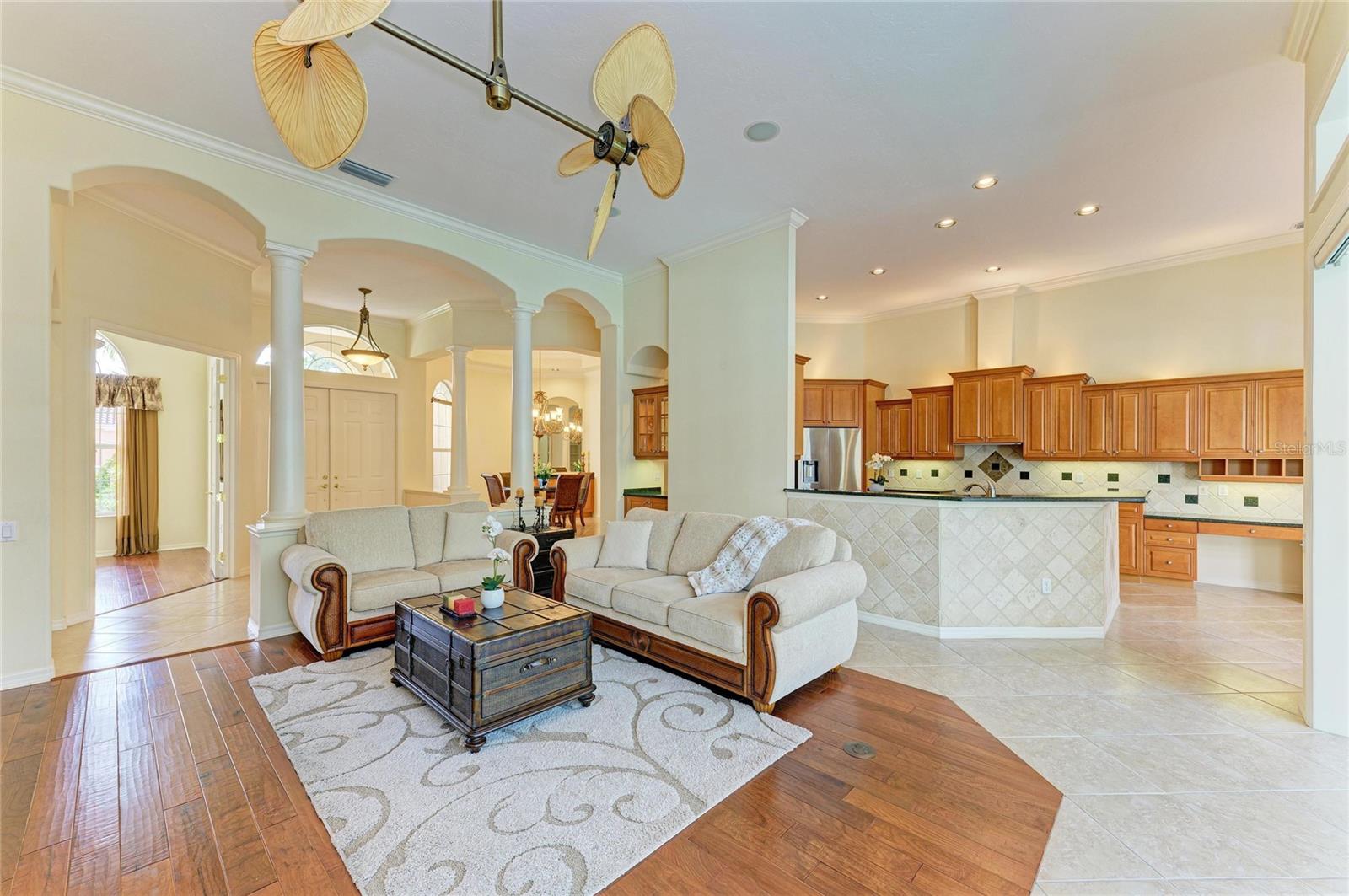 Image 27 of 100 For 7642 Tralee Way