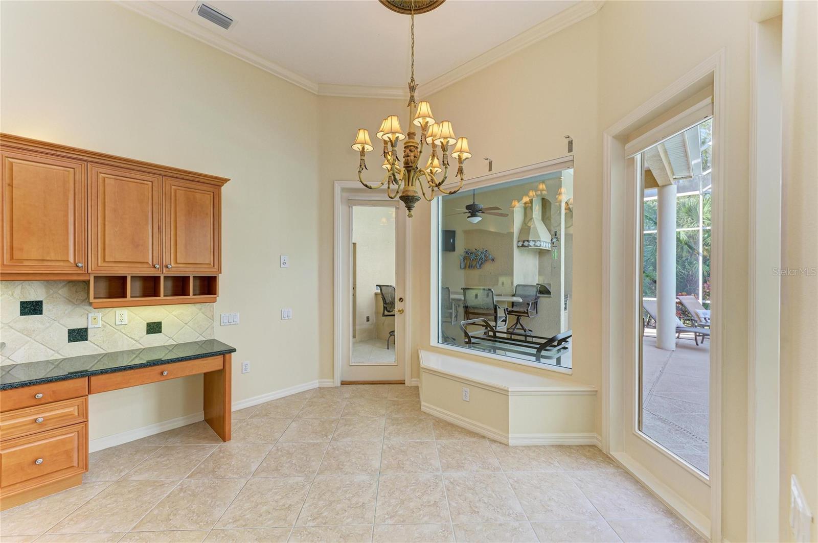 Image 44 of 100 For 7642 Tralee Way