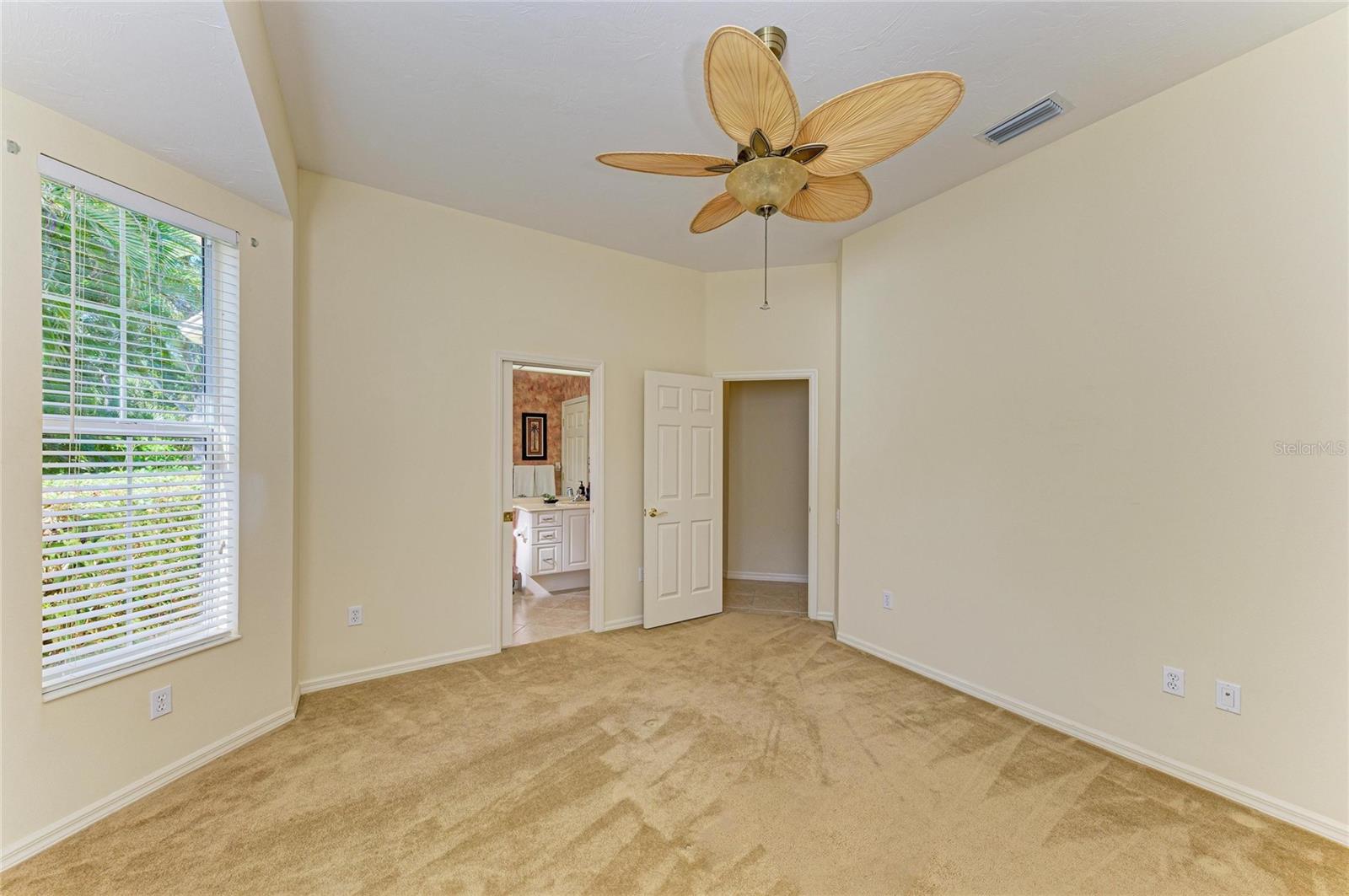 Image 62 of 100 For 7642 Tralee Way