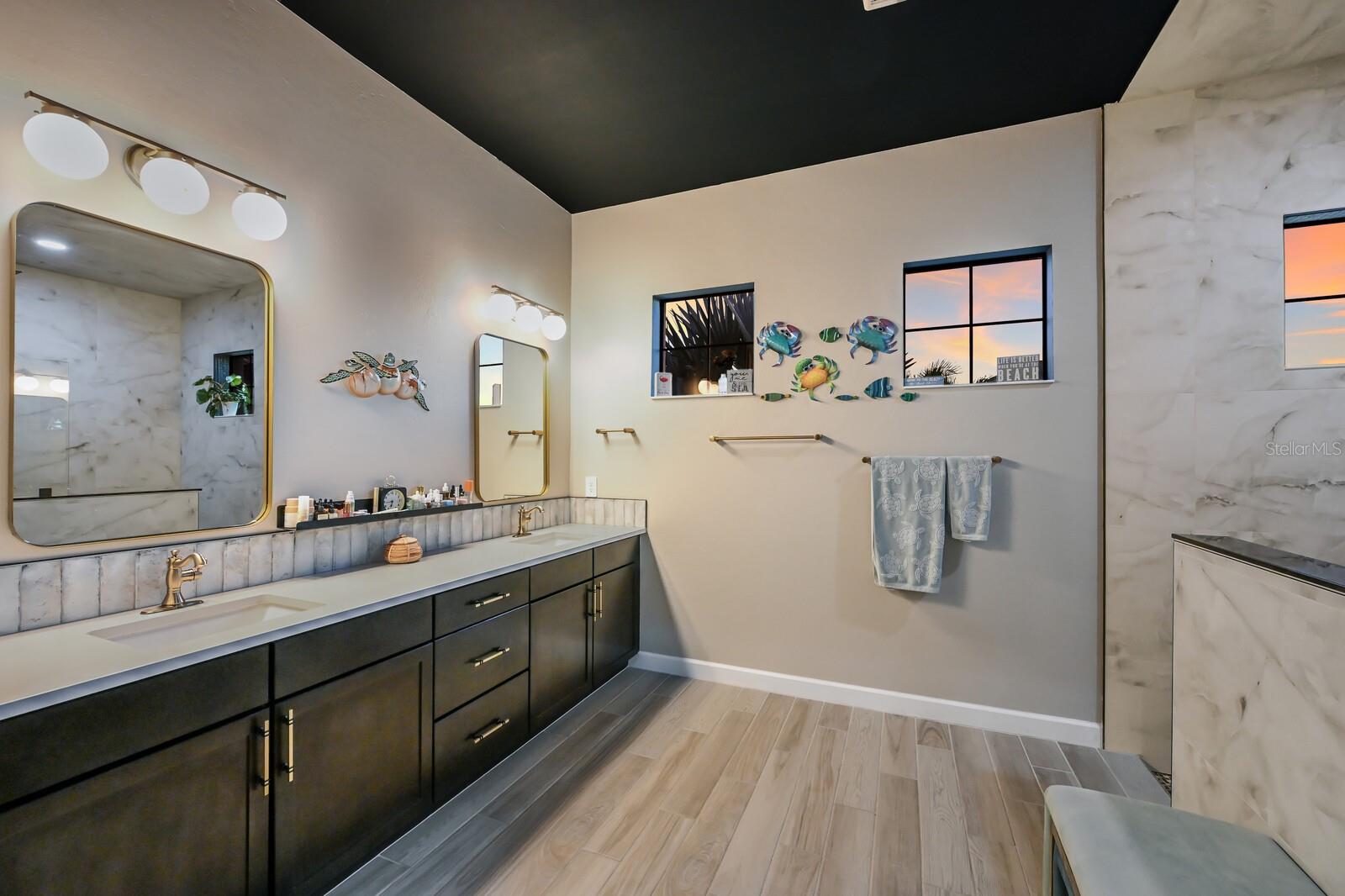 Image 26 of 95 For 16113 Tradewind Terrace