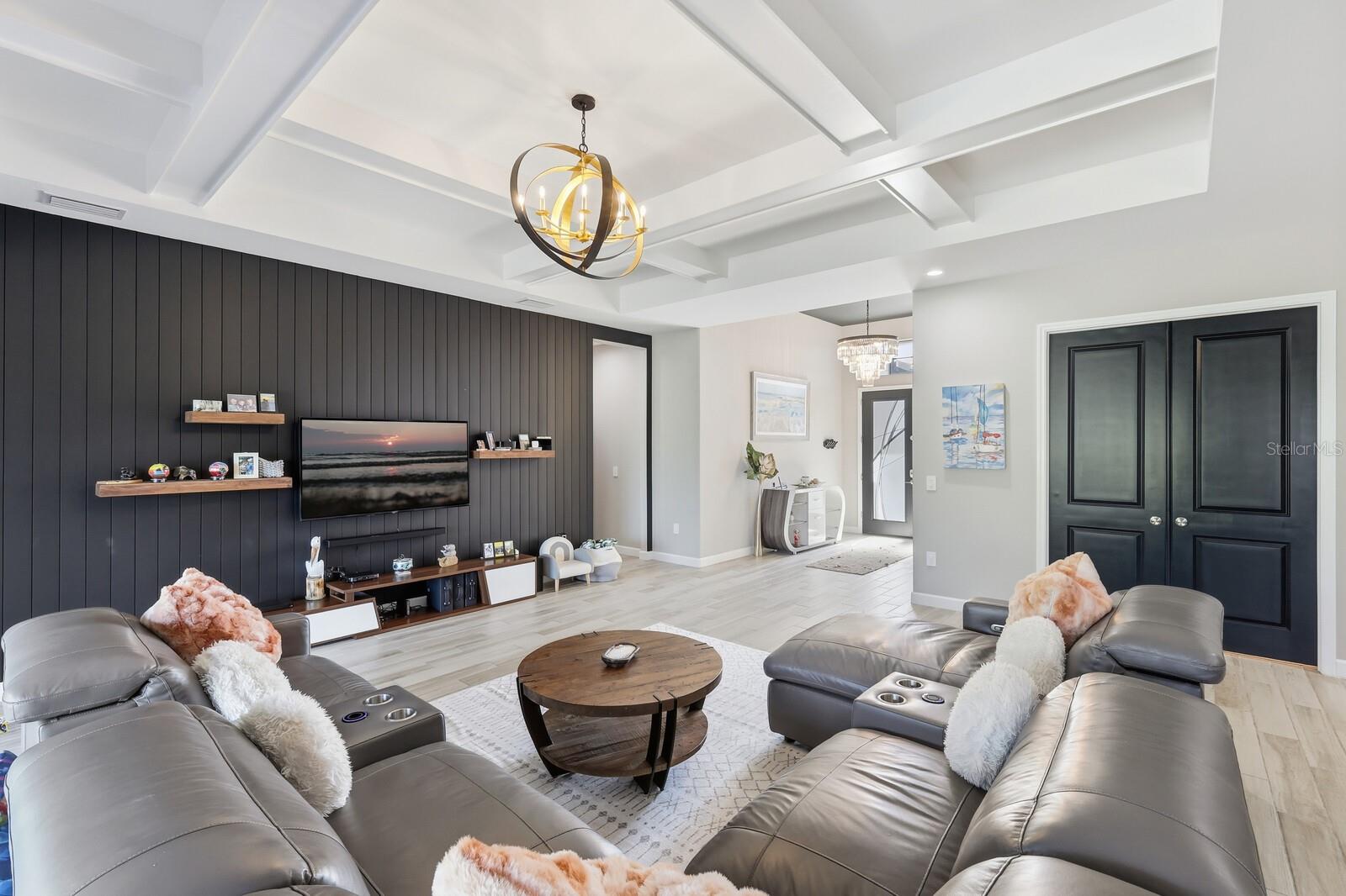 Image 37 of 95 For 16113 Tradewind Terrace