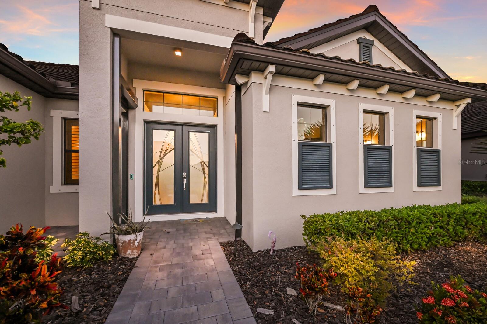 Image 8 of 95 For 16113 Tradewind Terrace