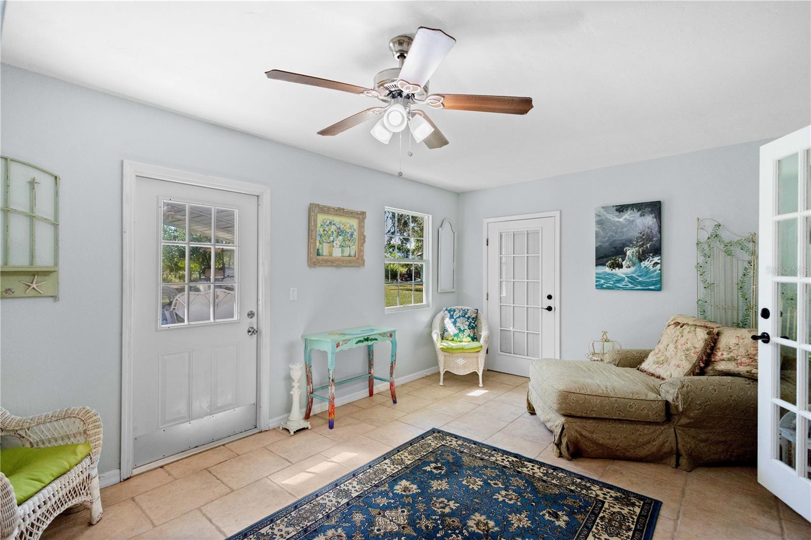 Image 23 of 37 For 3411 Davis Street